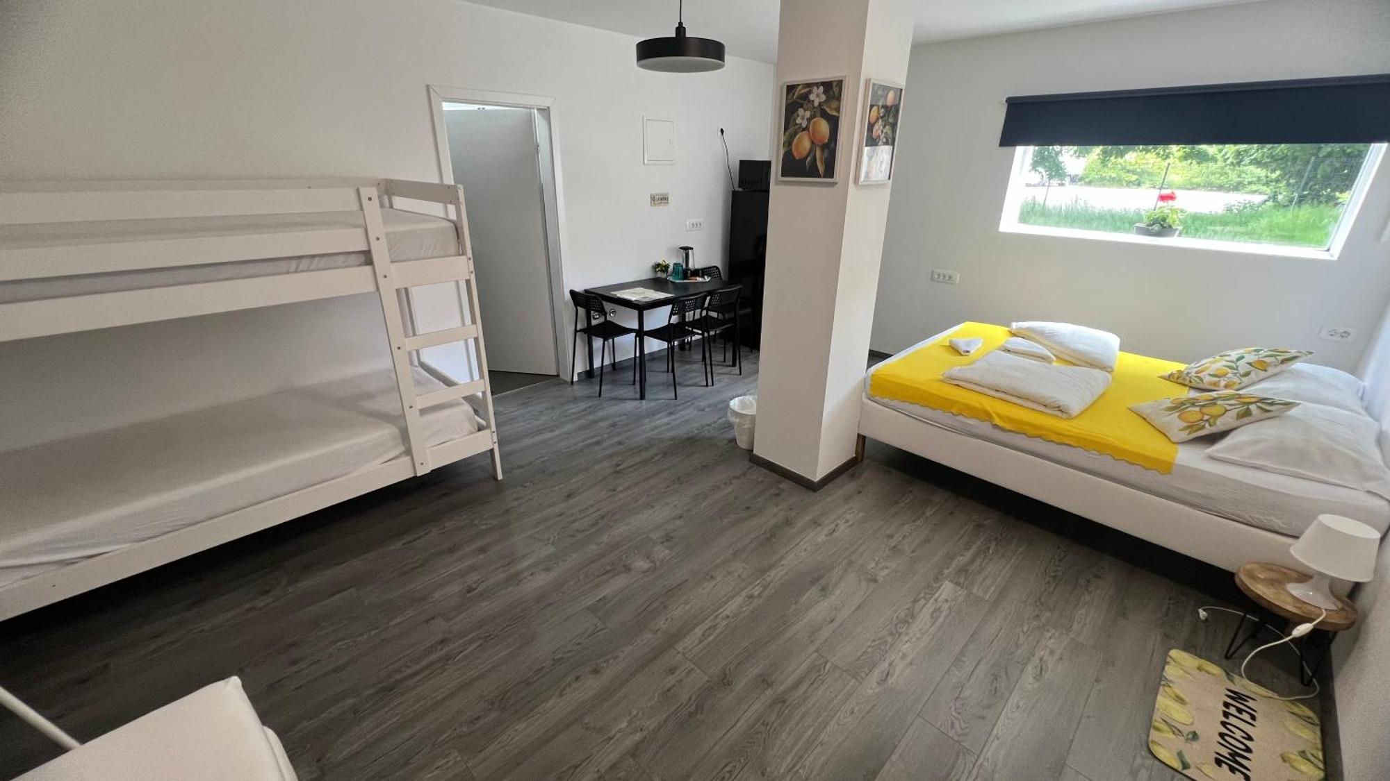 Lemonwood House Postojna Exterior foto